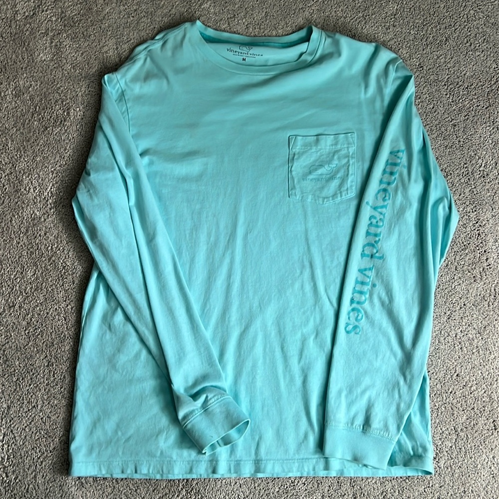 Men’s medium long sleeve vineyard vines